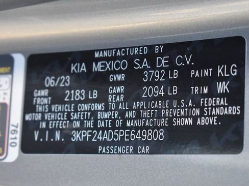 Used 2023 Kia Forte LXS image 31