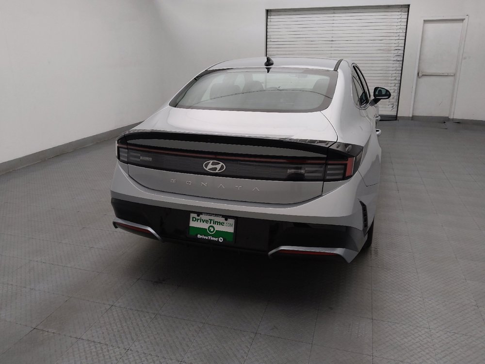 Used 2025 Hyundai Sonata SEL FWD image 7