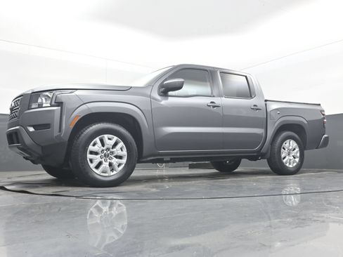 Used 2023 Nissan Frontier SV RWD image 20