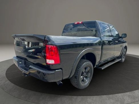 Used 2017 RAM 1500 Express AWD/4WD image 5