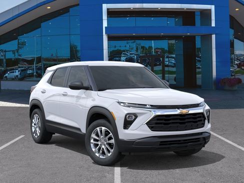 New 2026 Chevrolet TrailBlazer LS w/ LS Convenience Package AWD/4WD image 31
