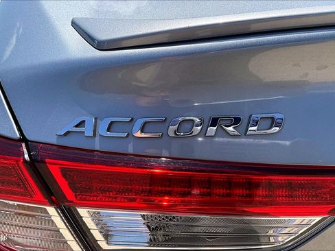 Used 2019 Honda Accord Sport image 32