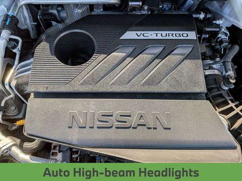 Used 2022 Nissan Rogue SV FWD image 14