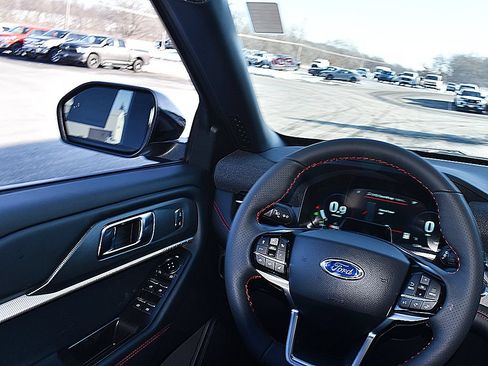 New 2026 Ford Explorer ST-Line AWD/4WD image 19