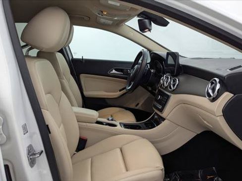 Used 2019 Mercedes-Benz GLA 250 image 21