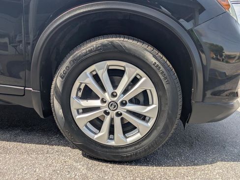 Used 2018 Nissan Rogue S w/ S Value Package AWD/4WD image 13