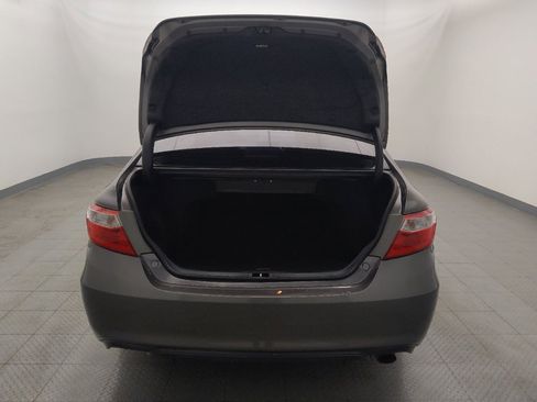 Used 2017 Toyota Camry XSE image 29