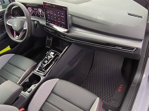 New 2026 Volkswagen GTI SE FWD image 20