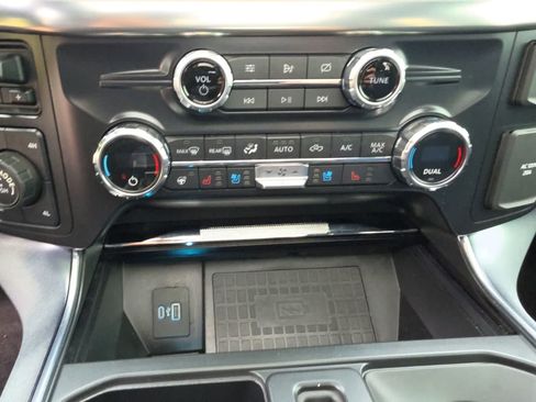 Used 2021 Ford F150 Raptor w/ Raptor 37 Performance Package AWD/4WD image 29