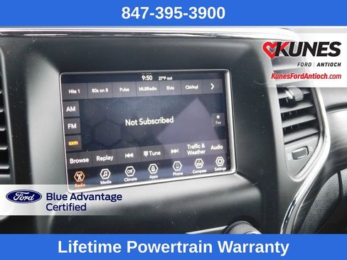 Used 2020 Jeep Grand Cherokee Laredo image 26