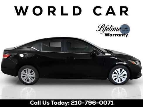 Used 2023 Nissan Sentra S FWD image 2