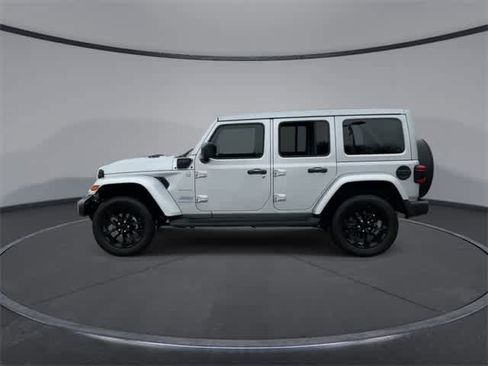 Used 2023 Jeep Wrangler Sahara w/ Cold Weather Group image 5