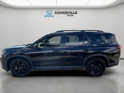 Used 2025 Honda Pilot Black Edition image 9
