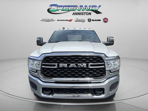 Used 2024 RAM 3500 SLT w/ Quick Order Package 2YG SLT AWD/4WD image 2