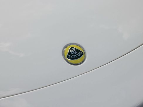 Used 2021 Lotus Evora RWD image 15