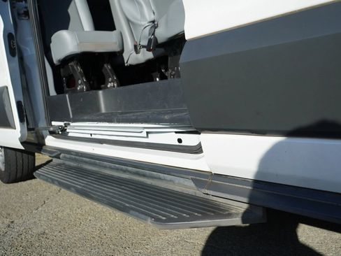 Used 2017 Ford Transit 350 XL RWD image 17