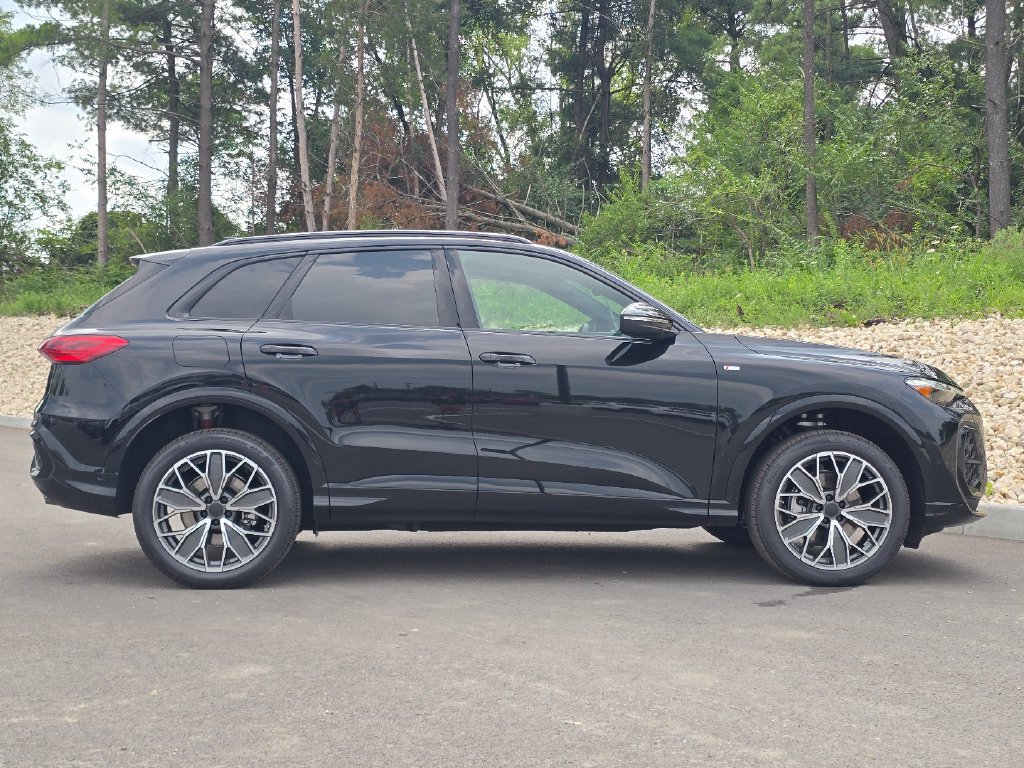 New 2026 Audi Q5 Premium Plus AWD/4WD image 7