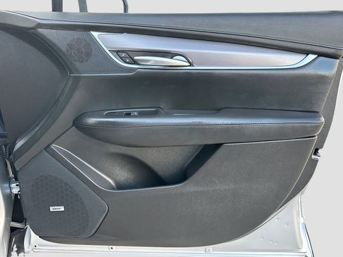 Used 2018 Cadillac XT5 Premium Luxury image 36