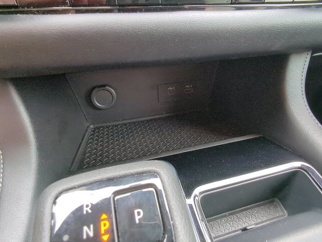 Used 2025 Nissan Pathfinder SV AWD/4WD image 19