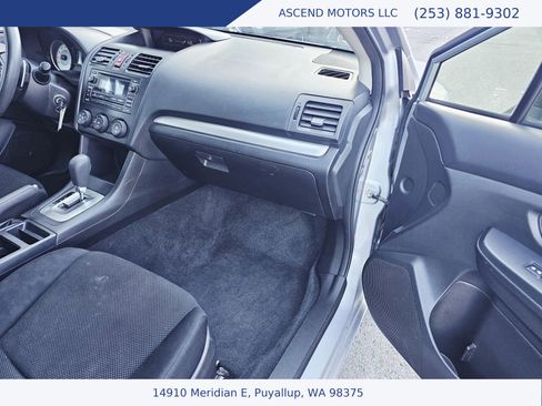 Used 2012 Subaru Impreza 2.0i Premium image 10