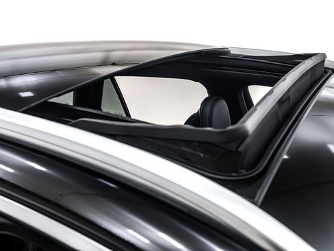 Certified 2025 Mercedes-Benz GLC 300 GLC 300 SUV image 24