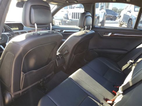 Used 2014 Mercedes-Benz C 250 Sedan image 14