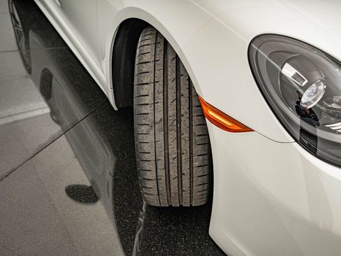 Certified 2019 Porsche 718 Boxster image 51