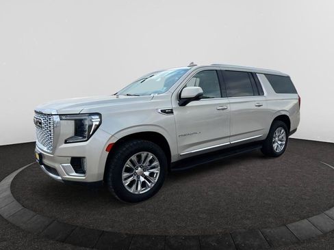 Used 2024 GMC Yukon XL Denali w/ Max Trailering Package AWD/4WD image 1