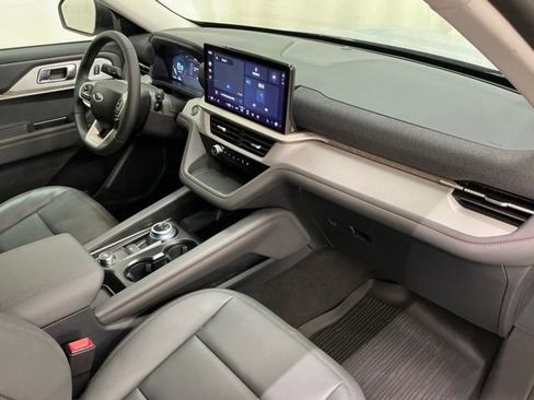 New 2026 Ford Explorer Active w/ Active Comfort Package AWD/4WD image 21