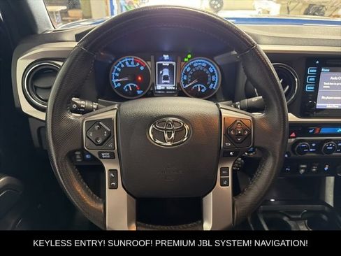 Used 2018 Toyota Tacoma Limited AWD/4WD image 16