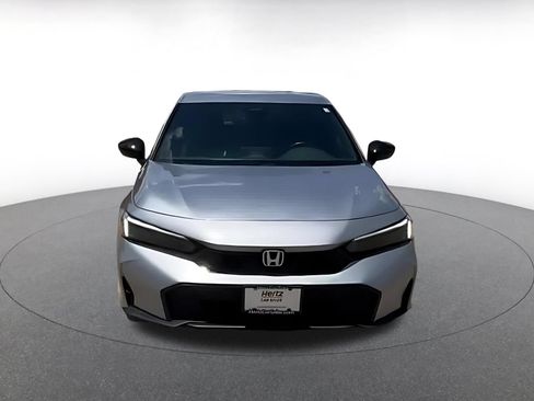 Used 2025 Honda Civic Sport image 3