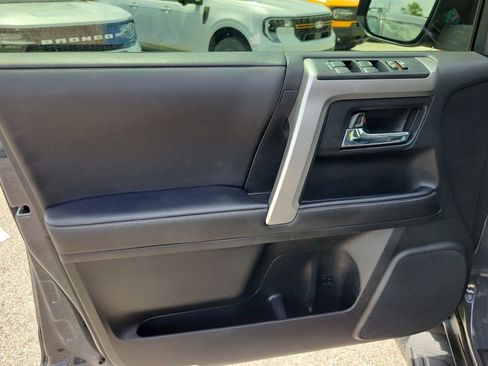 Used 2024 Toyota 4Runner SR5 Premium w/ Moonroof Package RWD image 13