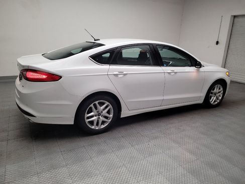 Used 2015 Ford Fusion SE FWD image 10