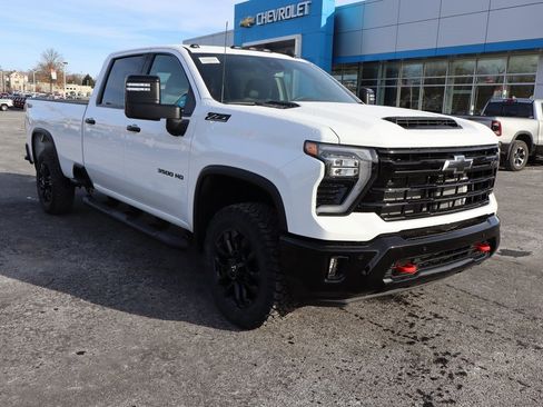 New 2026 Chevrolet Silverado 3500 LT w/ Trail Boss Package image 2