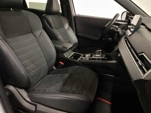 Used 2024 Mitsubishi Outlander Ralliart image 92