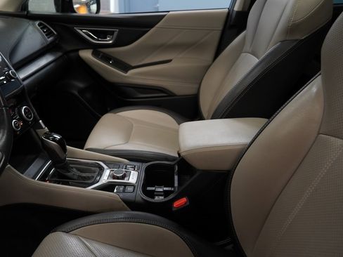 Used 2021 Subaru Forester Limited image 19