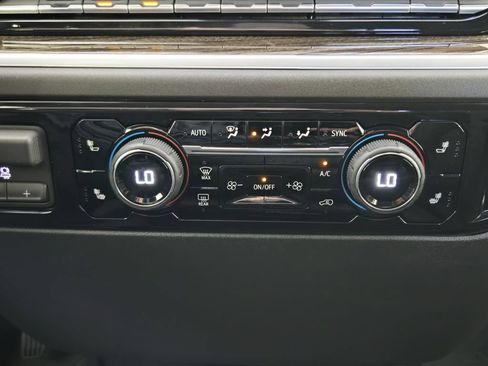 New 2026 Chevrolet Silverado 1500 LT w/ Texas Edition Plus RWD image 19