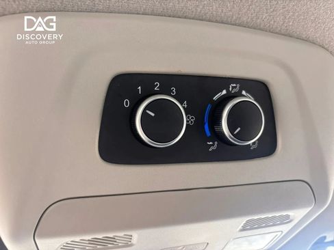 Used 2023 Ford Transit 350 XLT RWD image 17