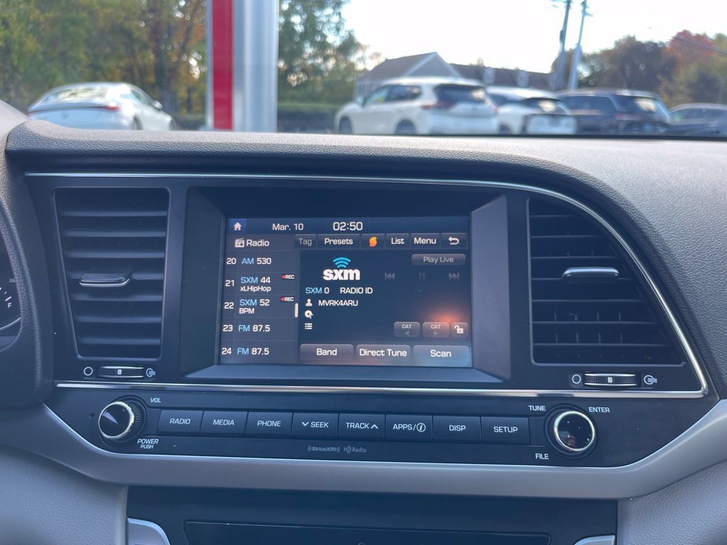 Used 2017 Hyundai Elantra SE FWD image 14