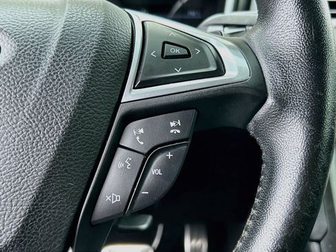 Used 2017 Ford Fusion Titanium FWD image 35