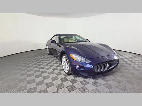 Used 2014 Maserati GranTurismo Convertible RWD image 54