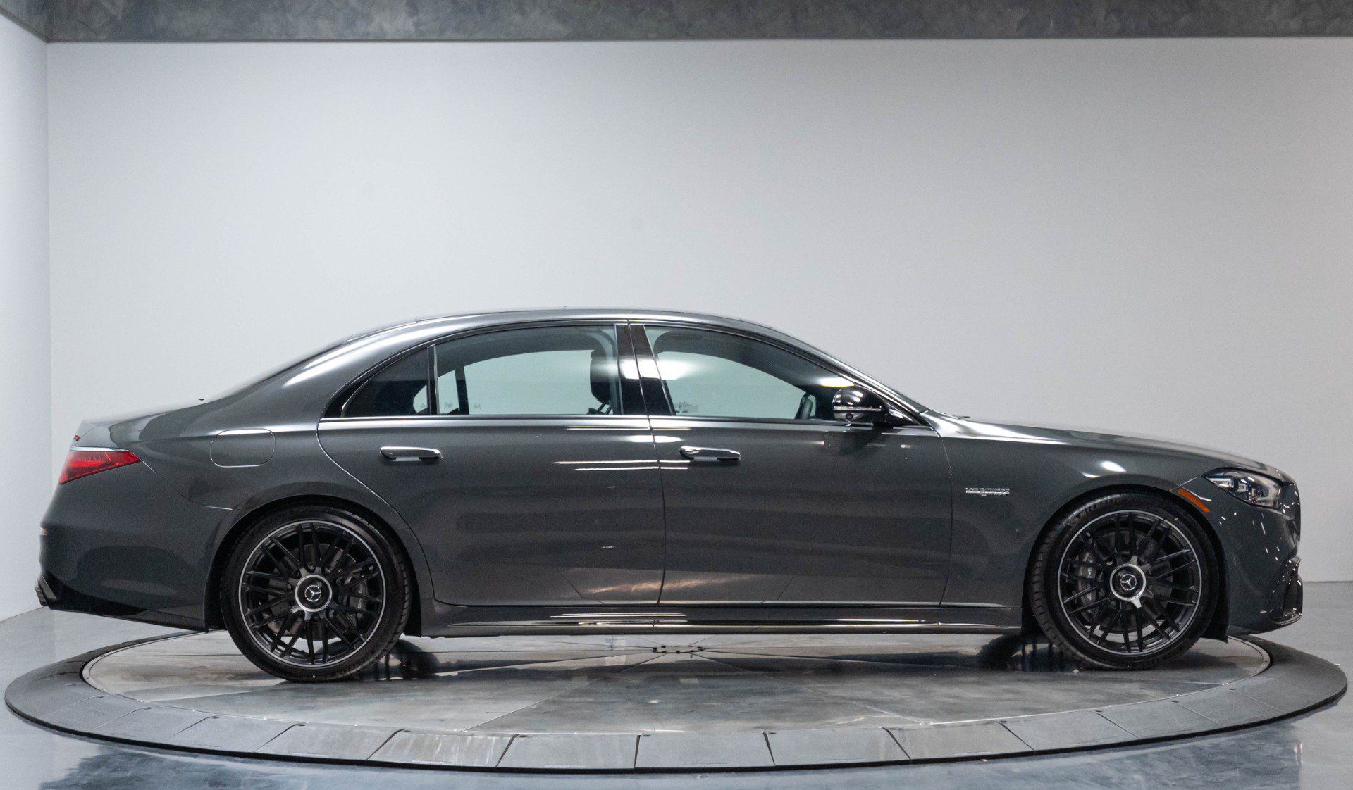 Used 2026 Mercedes-Benz S 63 AMG S image 27