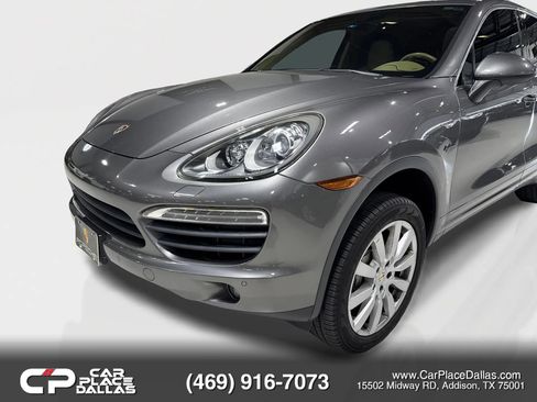 Used 2011 Porsche Cayenne S AWD/4WD image 5