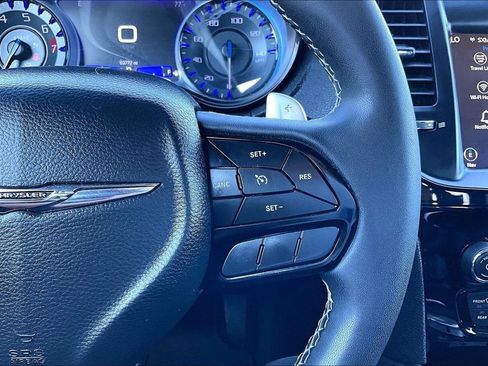 Certified 2023 Chrysler 300 S RWD image 7