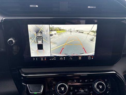 Certified 2025 GMC Sierra 1500 AT4 w/ AT4 Premium Package image 17