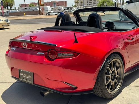 Used 2016 MAZDA MX-5 Miata Club RWD image 56