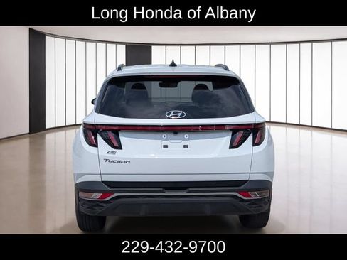 Used 2023 Hyundai Tucson SEL FWD image 16