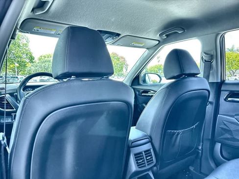 Certified 2024 Kia Seltos EX FWD image 23