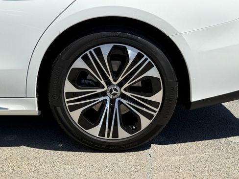 Used 2025 Mercedes-Benz E 350 Sedan image 20