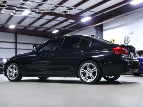 Used 2018 BMW 330i xDrive Sedan w/ M Sport Package image 15